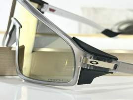 Picture of Oakley Sunglasses _SKUfw73428125fw